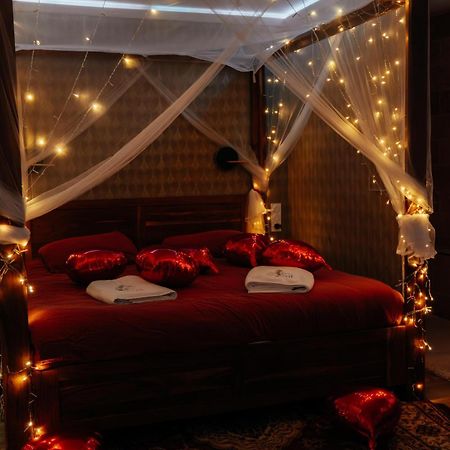 Capsule Marrakech I Chicha I Sauna I Balneo I Console Ps5 I Cinema Trith-Saint-Leger Zewnętrze zdjęcie